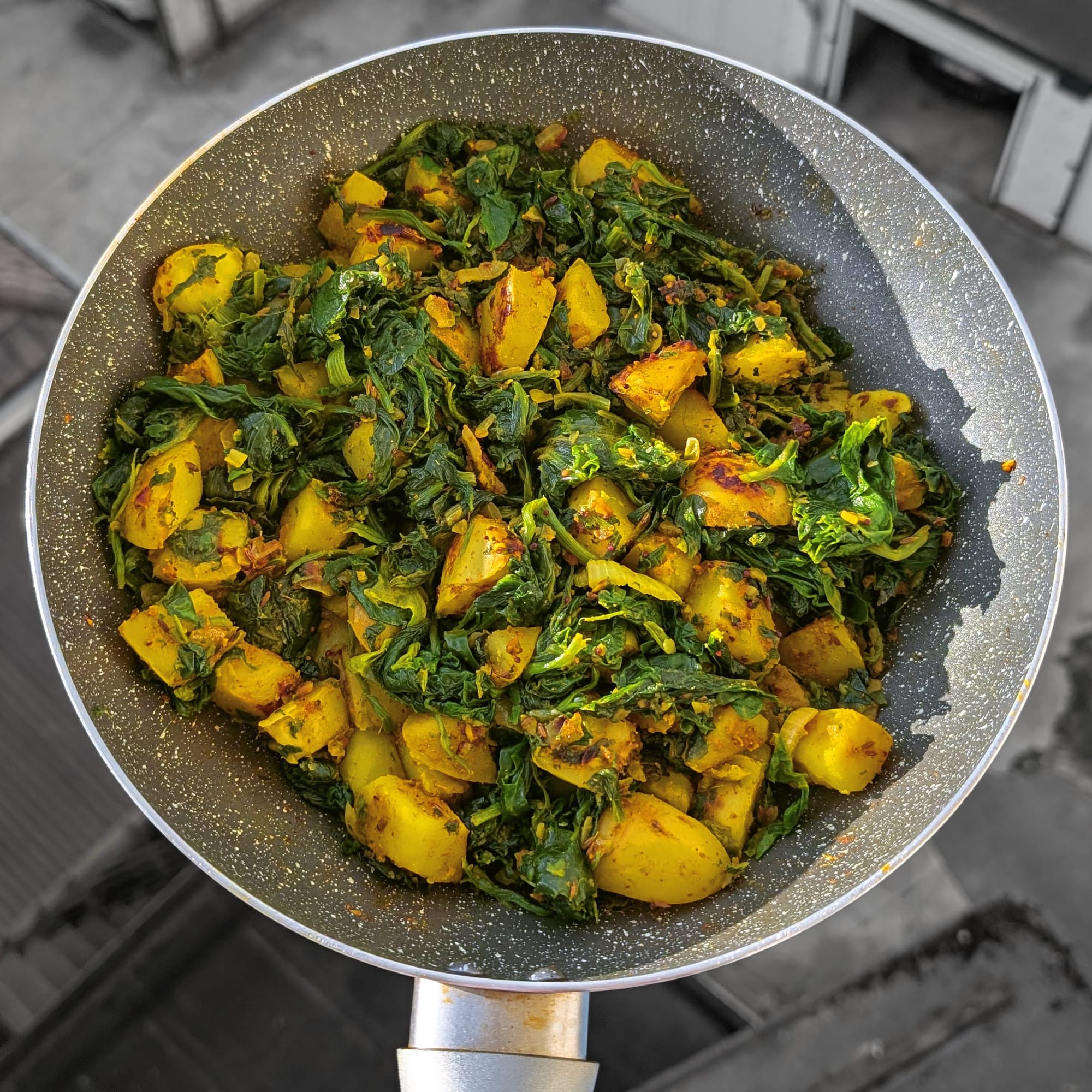 Saag Aloo